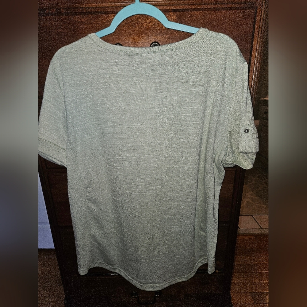 NWT Button Short Sleeve Top - Picture 2 of 5